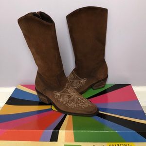 Dr. Scholl’s cowgirl boots